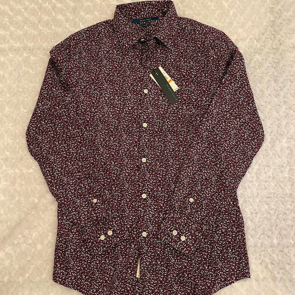 Perry Ellis Men”s Long Sleeve Red & Gray Slim Fit Button U
Down Shirt - S